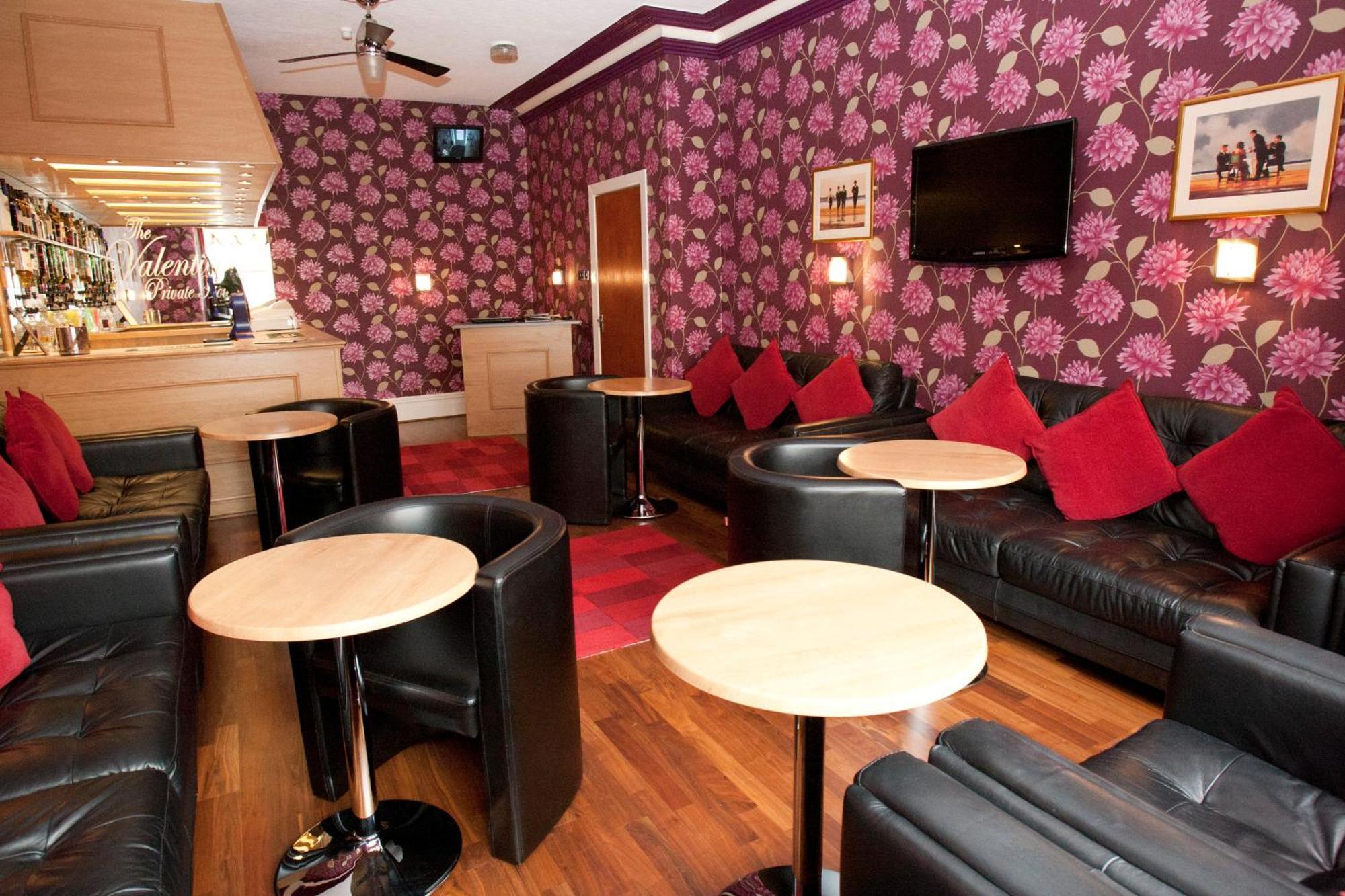 Valentine Lodge Over 21 Adult Couples Only Blackpool Esterno foto