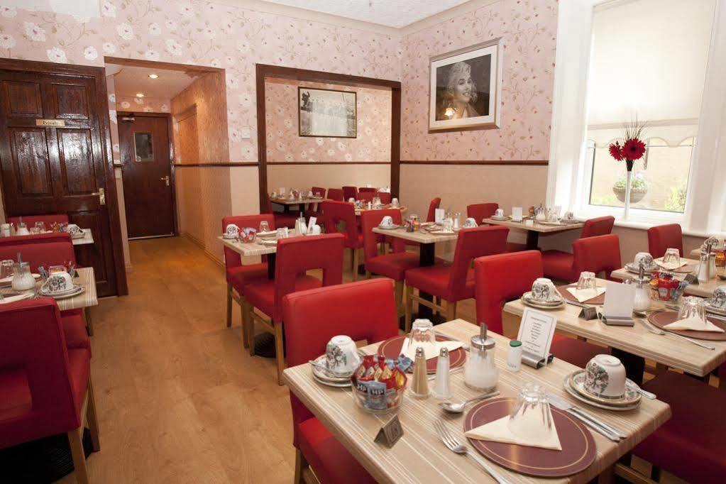 Valentine Lodge Over 21 Adult Couples Only Blackpool Esterno foto