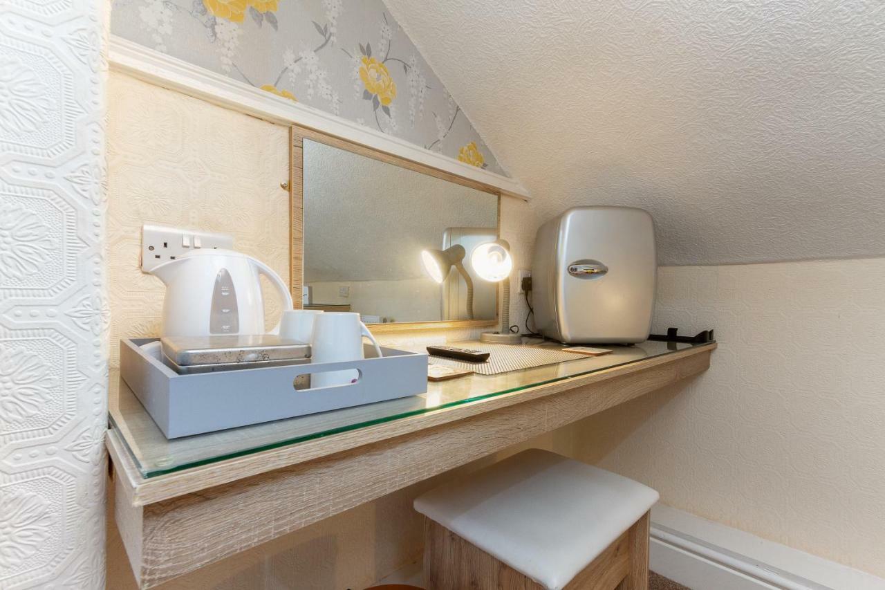 Valentine Lodge Over 21 Adult Couples Only Blackpool Esterno foto