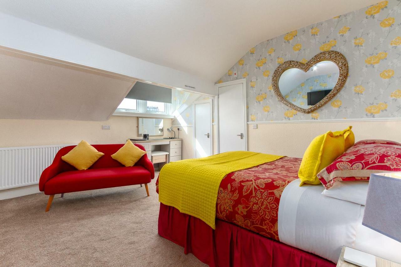 Valentine Lodge Over 21 Adult Couples Only Blackpool Esterno foto