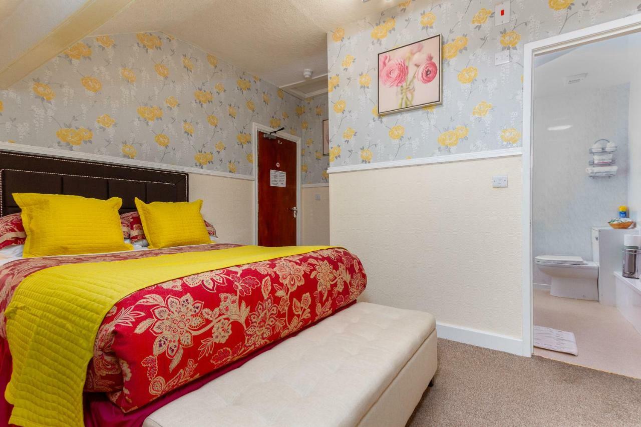 Valentine Lodge Over 21 Adult Couples Only Blackpool Esterno foto