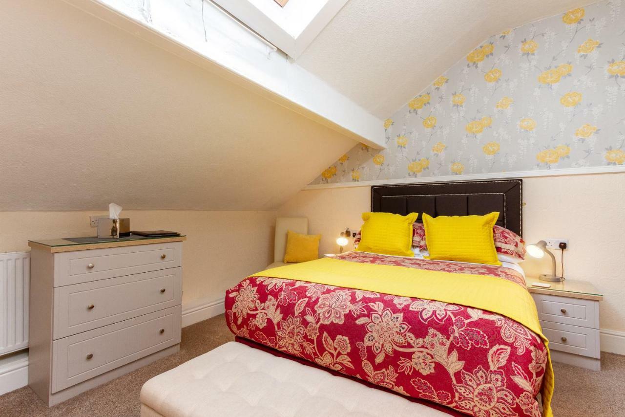 Valentine Lodge Over 21 Adult Couples Only Blackpool Esterno foto
